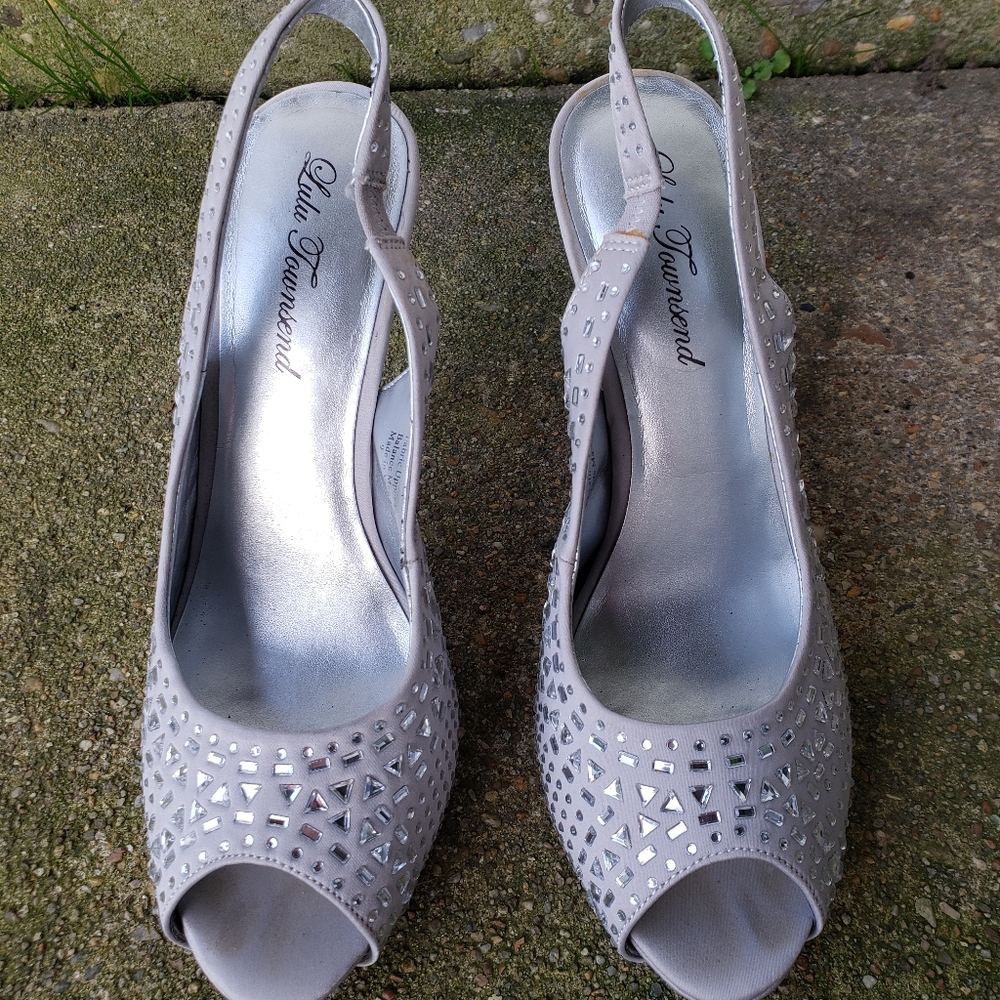 High heels - Picture 2 of 13